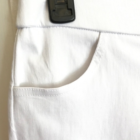 ALFRED DUNNER Capri Pants Cropped White Pull On Flat Front Women’s Plus Size 14 - Picture 2 of 15